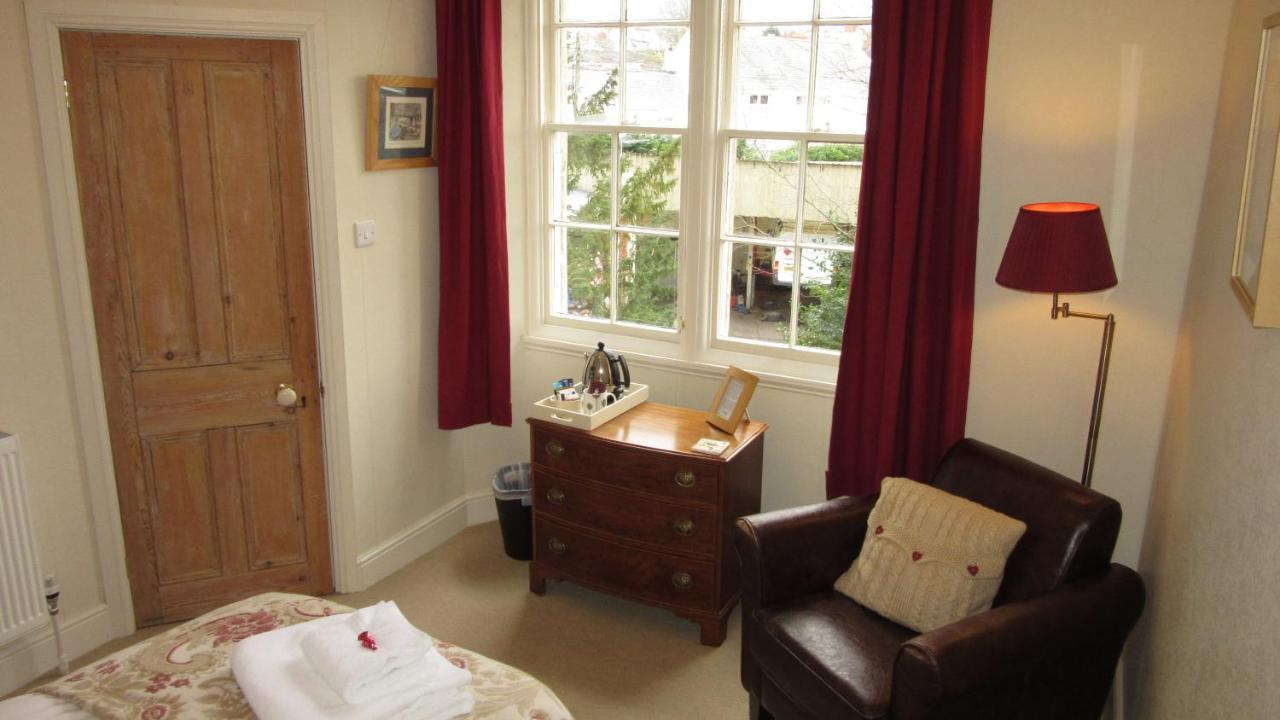 The Old Vicarage B & B Barnstaple Exterior foto